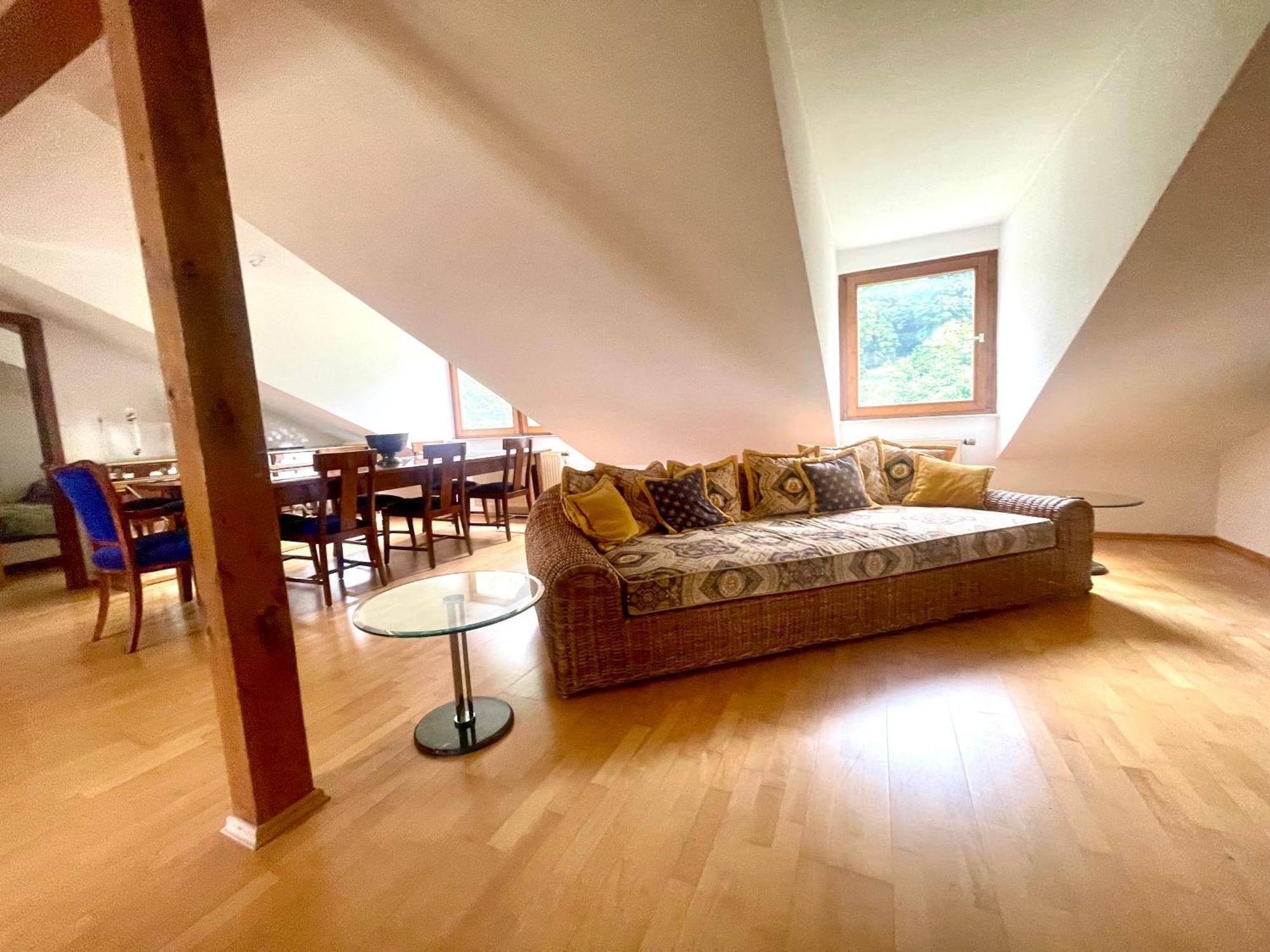 Wunderschoenes Grosses 3 Zimmer Apartament Zentrum Goldstadt Familienfreundlich Mit Garage Pforzheim Dış mekan fotoğraf